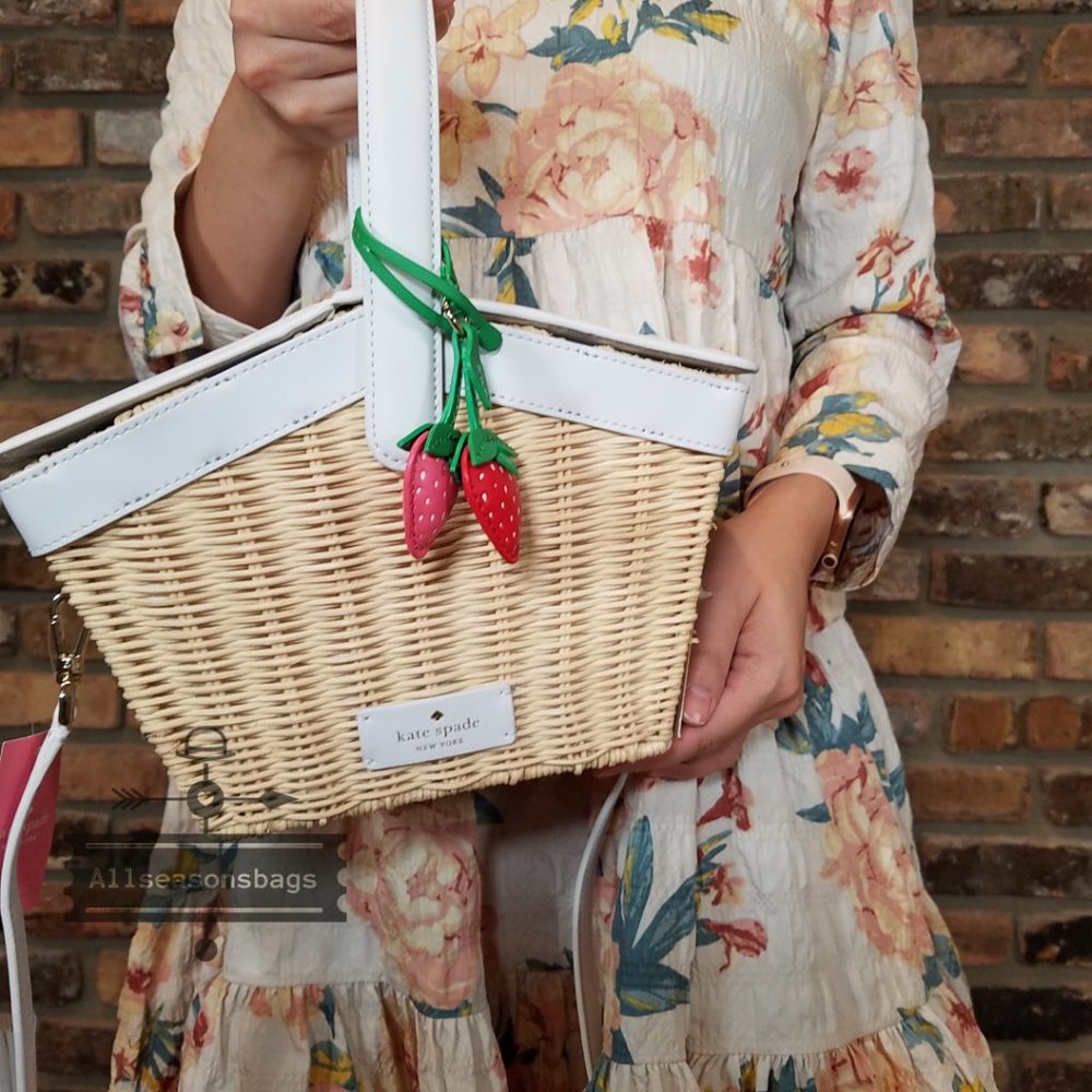 Kate Spade Picnic In Park Basket Strawberry BAG - Picture 11 of 13